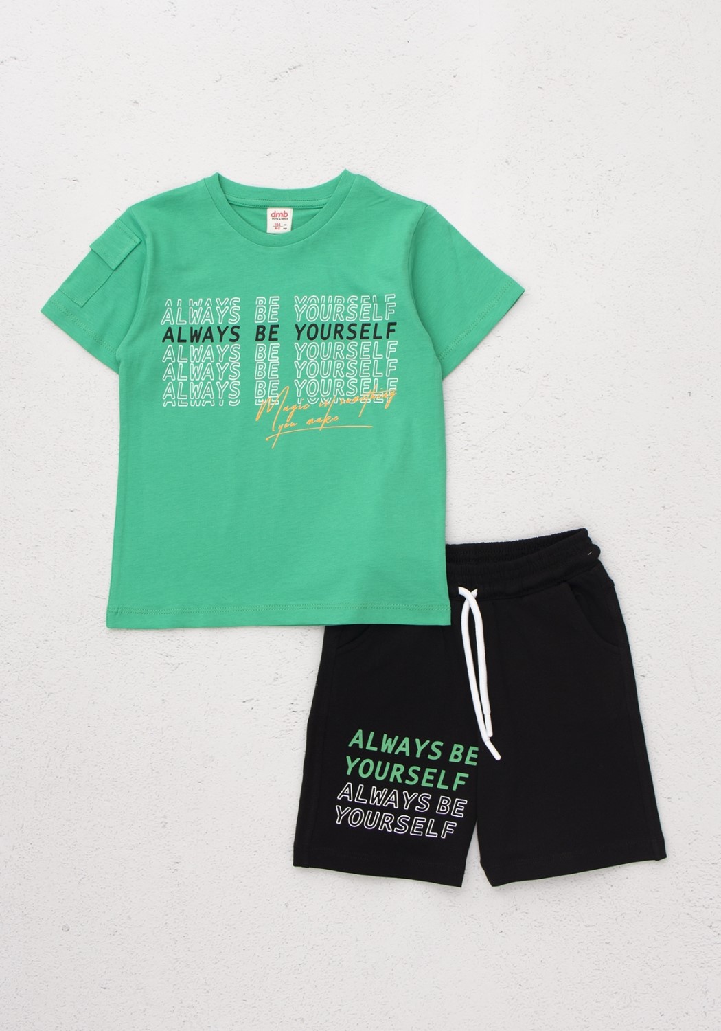 DMB KIDS 7420 Костюм (цвет: Зеленый\черный) DMB KIDS 7420 Костюм (цвет: Зеленый\черный)